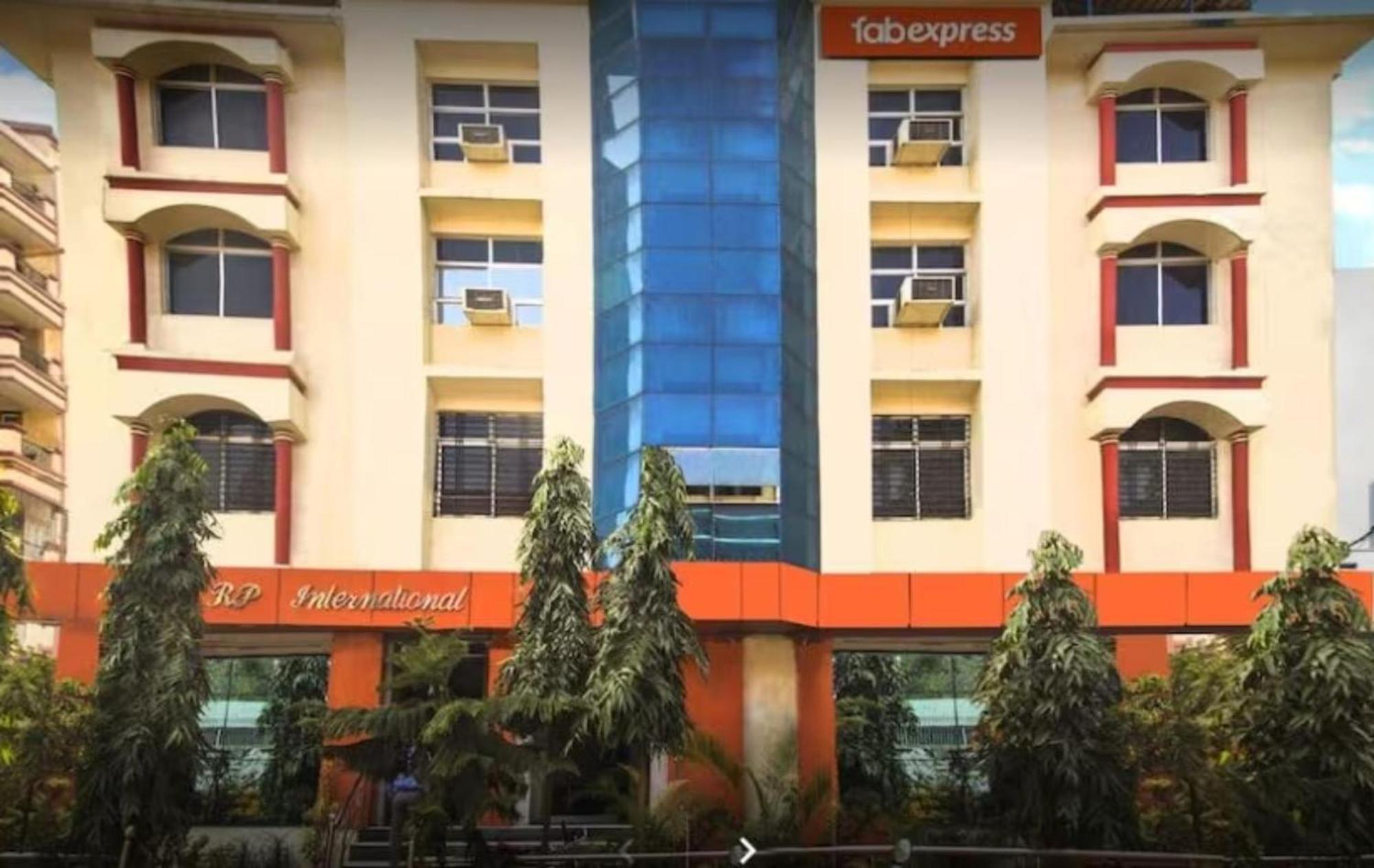 Grg R P International Patna Hotel ปัฏนา ภายนอก รูปภาพ